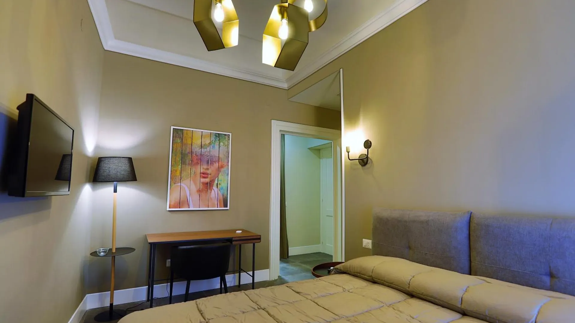 Porto 53 Bed & Breakfast Naples Italy