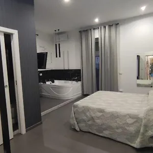  Nocleg ze śniadaniem Lombardi Luxury